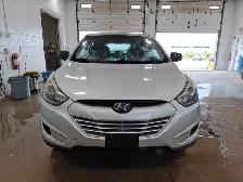 2015 Hyundai TUCSON - Photo 2