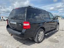2011 Ford Expedition - Photo 5