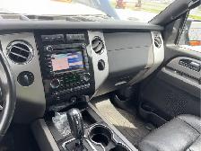 2011 Ford Expedition - Photo 12