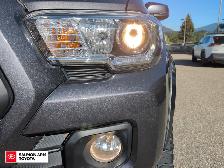 2022 Toyota Tacoma TRD SPORT, ONE OWNER, NO ACCIDENTS, NEAR N... - Photo 10