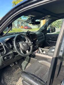 RAM 1500 SPORT G/T 2022 – HEMI 5.7 eTorque – 90 000 km - Photo 2