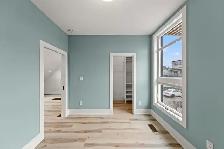 East York 1 BR Apartment near Coxwell subway $2100 incl. util. - Photo 4