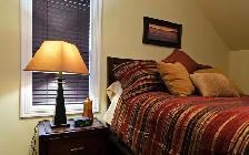 Downtown Fully Furnished Bachelor Across Victoria Park - Photo 8
