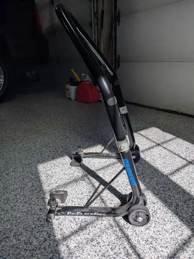 motorcycle stand