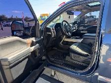 2017 Ford F350 Lariat Diesel - Photo 10