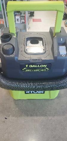 Ryobi 1 Gallon Wet/Dry Vacuum