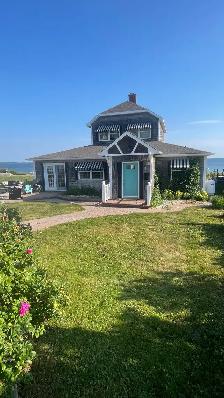 Waterfront Off Season Executive Home  Rental - Photo 9