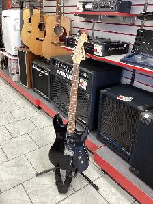 Guitare électrique Washburn
