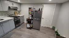 1 BR basement Apartment - Rent in Scarborough - Photo 5