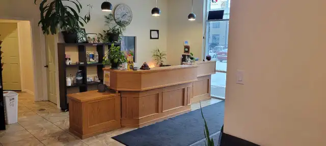 Receptionist/Laser tech needed