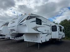 Attention Couples, Pristine 5th Wheel, Must Go, Priced to Go! - Photo 2