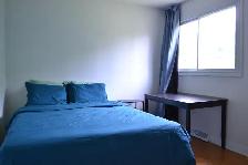 Furnished Room for Rent – Bank Street & Walkley Road (K1V 6J8)