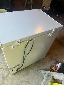 l2 5 cubic freezer chest - Photo 2