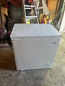 l2 5 cubic freezer chest - Photo 4