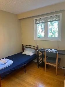 Spacious Room for Rent