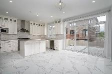 Spacious 4-Bedroom Family Home in Orléans , Double Garage - Photo 7