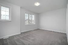 Spacious 4-Bedroom Family Home in Orléans , Double Garage - Photo 15