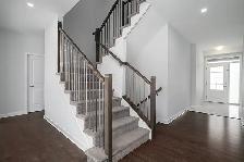 Spacious 4-Bedroom Family Home in Orléans , Double Garage - Photo 20