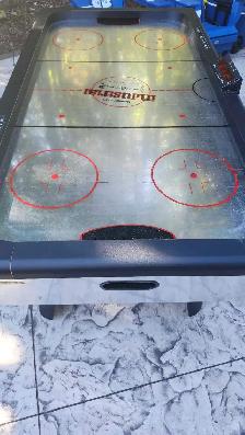 Air Hockey Table - Photo 2