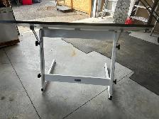 Drafting Table - Photo 3