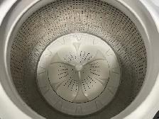 Laveuse sécheuse top load grises grande capacité Maytag - Photo 3