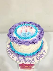 K-pop birthday cake Milton custom cakes - Photo 4