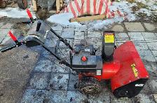 Noma Snowblower - Photo 3