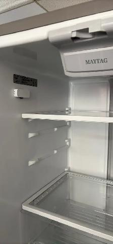 FRIGO STAINLESS MAYTAG & distributeur d’eau 30 po à 649$ - Photo 5