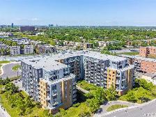 Amazing Superb Lux Condo 4 1/2 a louer Ville St-Laurent Montréal