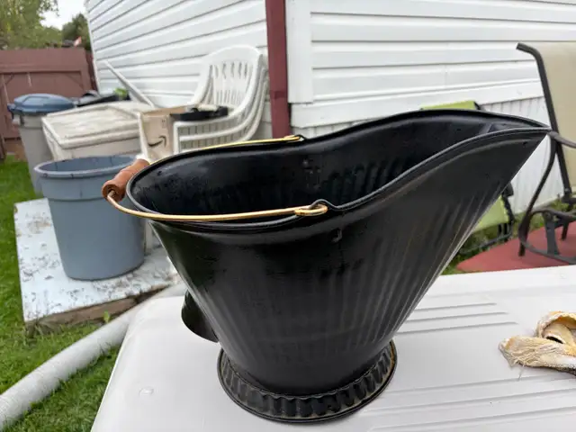 firewood holder