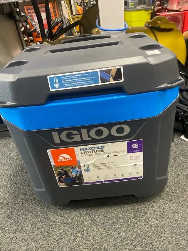 Igloo Maxcold 62CT Cooler @ Cashopolis!!