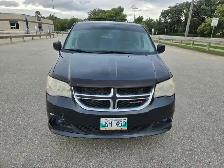 Car/mini van - Photo 2