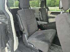 Car/mini van - Photo 7