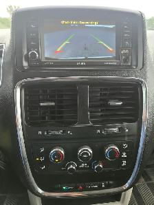 Car/mini van - Photo 8