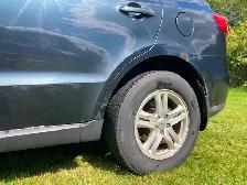 2012 Hyundai Santa Fe - $2,000 - Photo 10