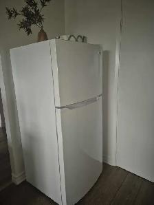 Fridge stove and freezer