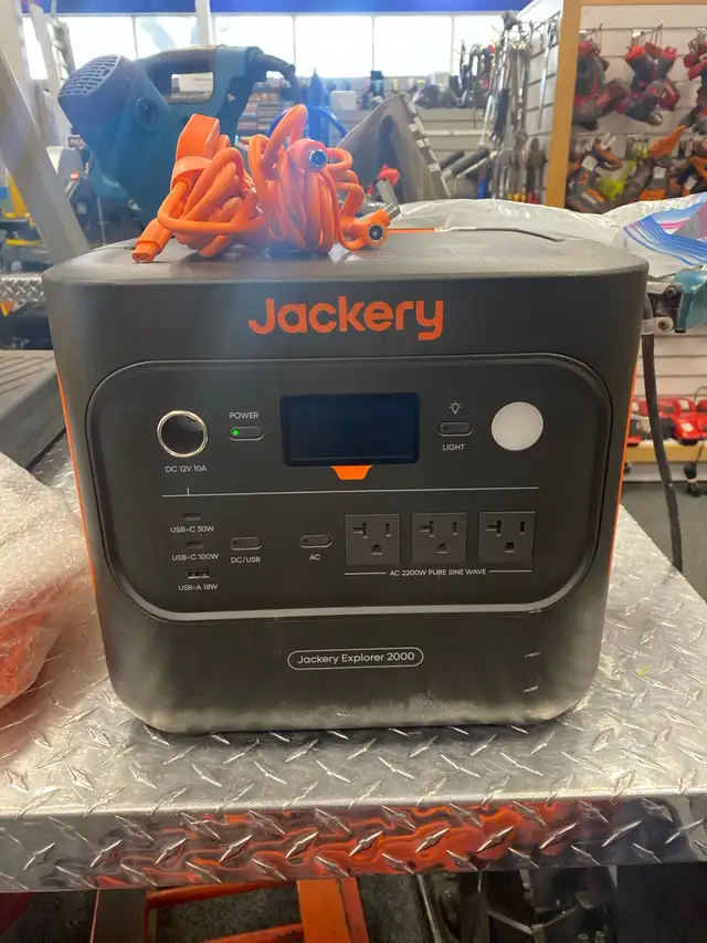 Jackery Explorer Generator @ Cashopolis!!