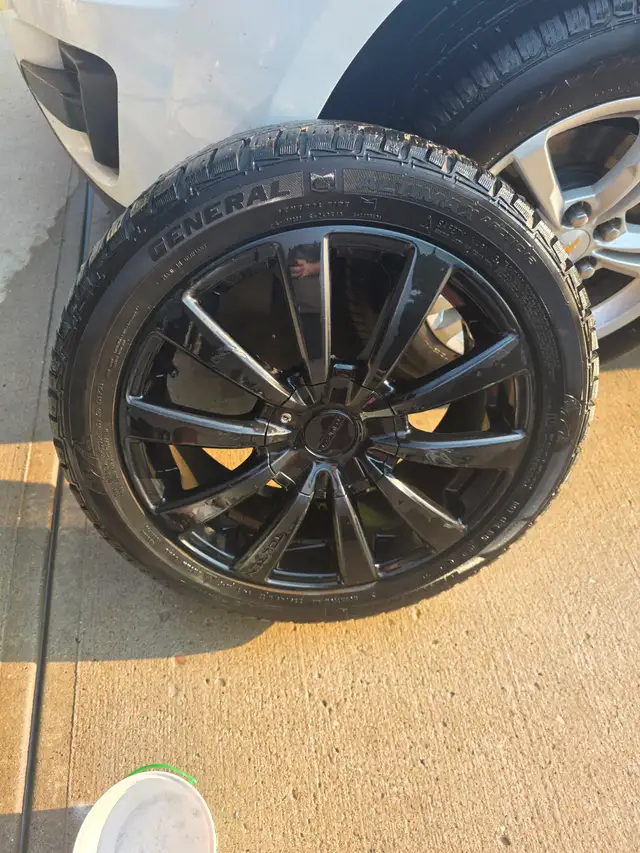 17' Rims and 225/45/17 studded tires