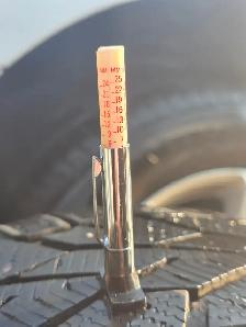 17' Rims and 225/45/17 studded tires - Photo 5