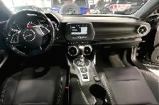 2018 Chevrolet Camaro 1LT/Back Up Cam/Sport Appearance Pkg/Heate - Photo 17