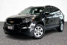 2017 Chevrolet Traverse AWD LS/Back up Cam/Bluetooth/Heated Seat - Photo 3