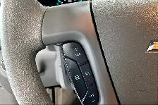 2017 Chevrolet Traverse AWD LS/Back up Cam/Bluetooth/Heated Seat - Photo 22