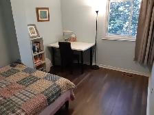 3-bedroom townhouse for rent at Don Mills/Steeles - Photo 6