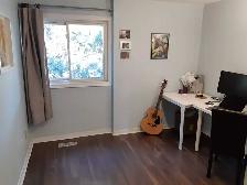 3-bedroom townhouse for rent at Don Mills/Steeles - Photo 7