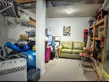 3 Bed   1 Bath Lower-Level Suite  –VIU / Westwood lake - Photo 12