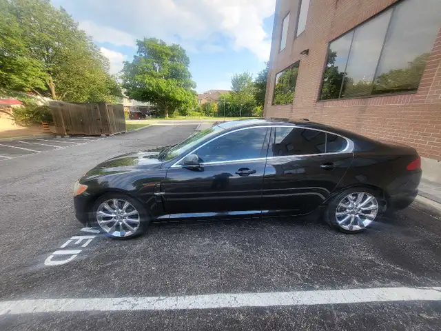 2011 Jaguar XF