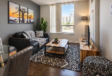 Modern 1BR Den Suite in Markham | Fully Furnished | Weekly Stay