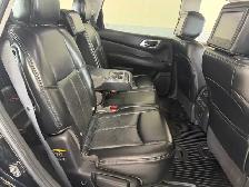 2017 Nissan Pathfinder Platinum / AWD / Local / 1 Owner - Photo 13
