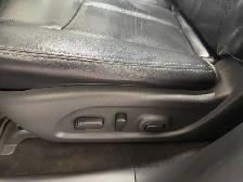 2017 Nissan Pathfinder Platinum / AWD / Local / 1 Owner - Photo 19