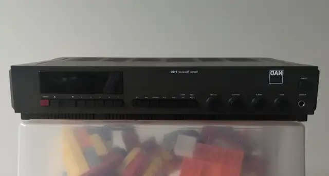 NAD MODEL 7120 AM/FM STEREO RECEIVER